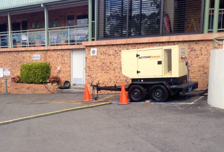 Power To the People – 30 kVA Generator Keeps Construction Job Going