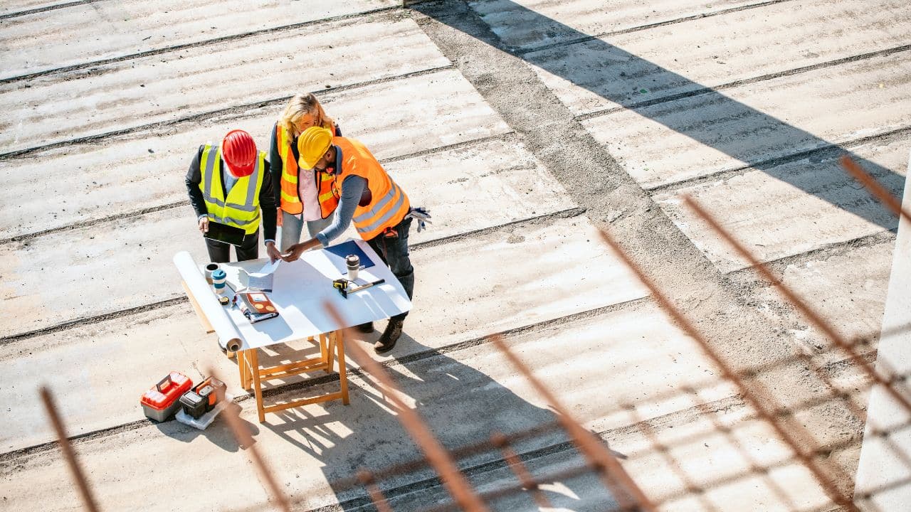 Construction Site Cooling: Heavy-Duty Portable Aircon Rental Solutions