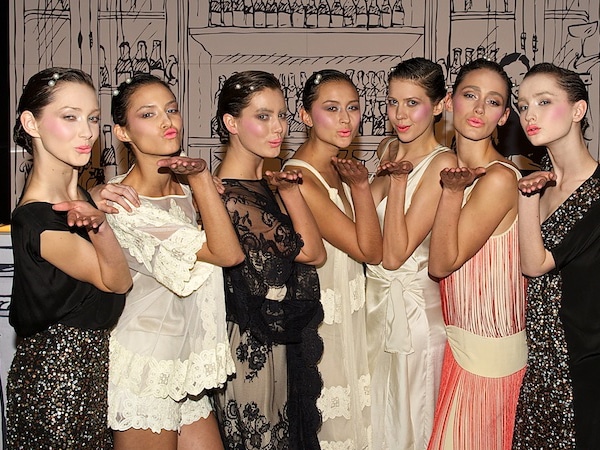 Hot Models Stay Cool Thanks To Active Air